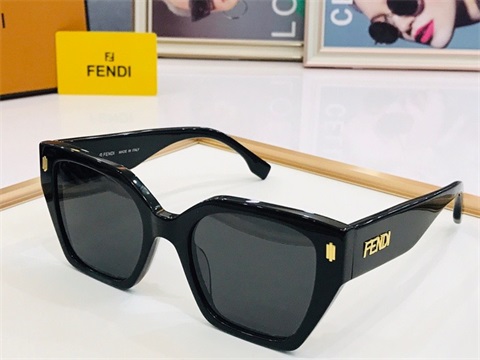 Fendi sunglass-488